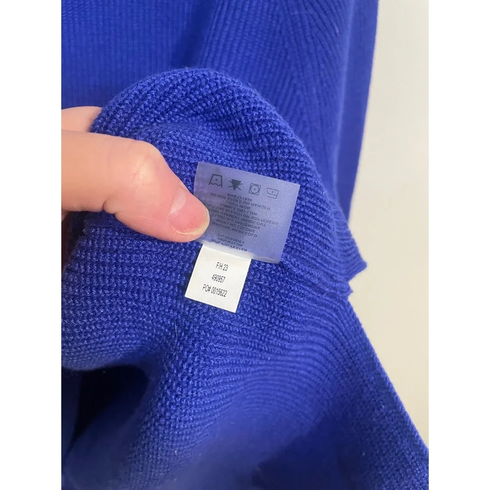 Title Nine Offsite Synergy Turtleneck Sweater Blue/Purple Size‎ Medium